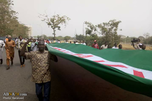 راهپیمایی شیعیان نیجریه در دومین سالگرد کشتار زاریا
