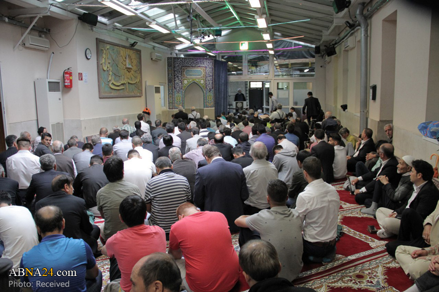 “La Oración Colectiva del 'Id al-Fitr en el Centro Islámico Imam Alí (P) de Viena”