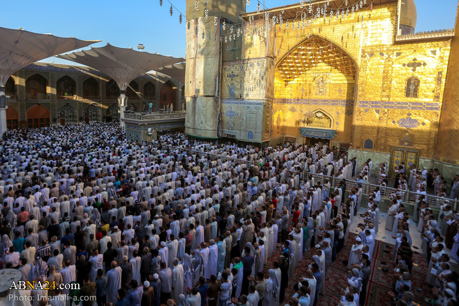 “La Oración Comunitaria del 'Id al-Fitr en el Santuario del Imam Alí (P)”
