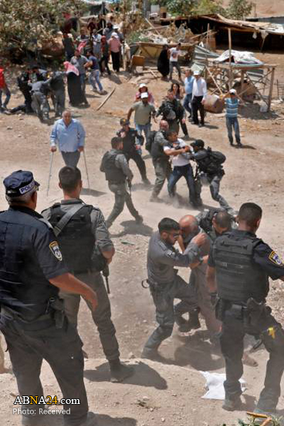 ضرب و شتم وحشیانه فلسطینی‌ها به دست نظامیان اسرائیلی