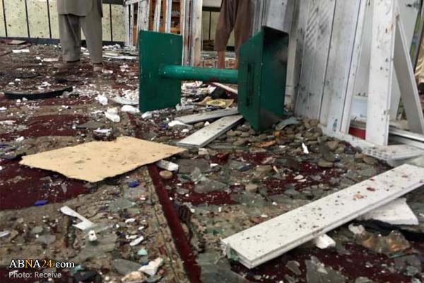 Al Menos 25 Muertos y un Centenar de Heridos deja Ataque Terrorista contra Mezquita Shiíta en Afganistán