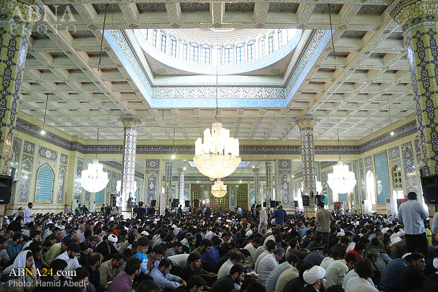 Spiritual ceremony for Arafah supplication at Jamkaran mosque