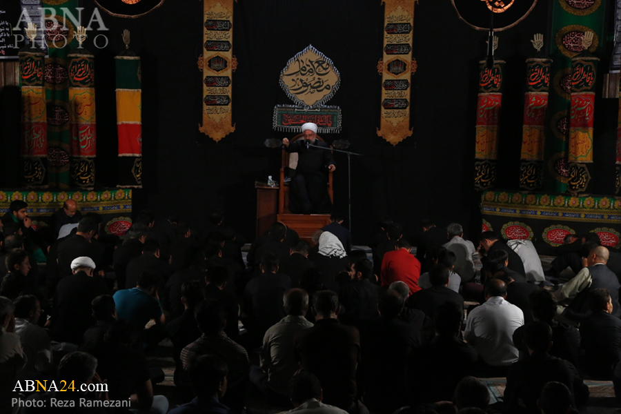گزارش تصویری/ سومین شب عزاداری محرم در مسجد مقدس جمکران