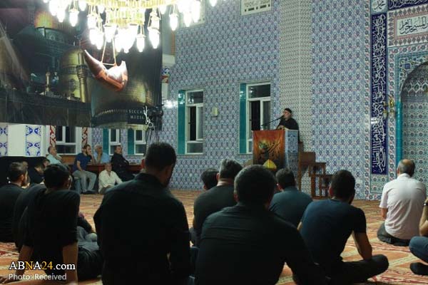 Muharram mourning ceremony at Imam Zain al-Abedin mosque in Istanbul