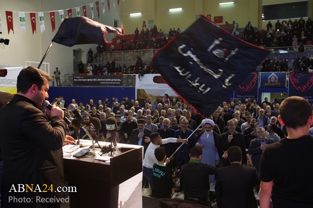 گزارش تصویری/ مراسم عزاداری اربعین حسینی در ورزشگاه «محسن یازیجی اوغلو» استانبول