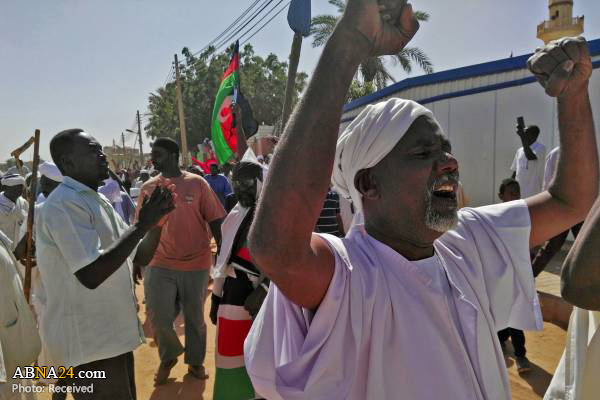 تظاهرات ضد عمر البشیر در سودان