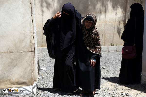 زنان و کودکان مبتلا به وبا در یمن