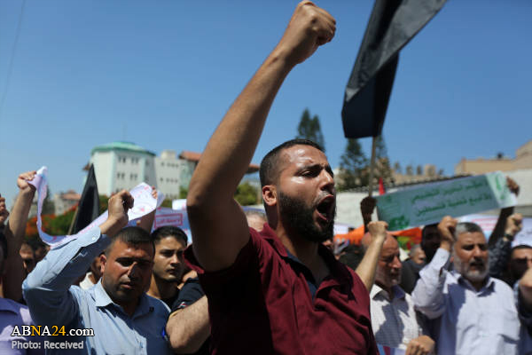 تظاهرات مردم غزه و رهبران حماس در اعتراض به نشست بحرین