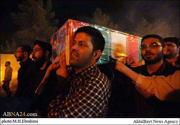 گزارش تصویری/ بازگشت پیکر مطهر روحانی شهید مدافع حرم به ایران