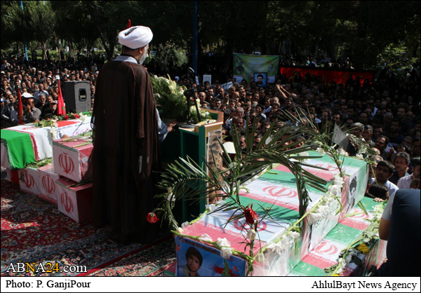 گزارش تصویری/ تشییع شهدای مدافع حرم حضرت زینب(س) در اصفهان 