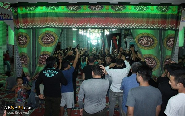 برگزاری مراسم عزای حسینی درنقاط مختلف استانبول 