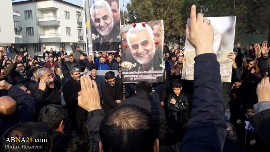 برگزاری مراسم و تظاهرات در ایغدیر ترکیه در پی شهادت سردار سلیمانی و همرزمانش