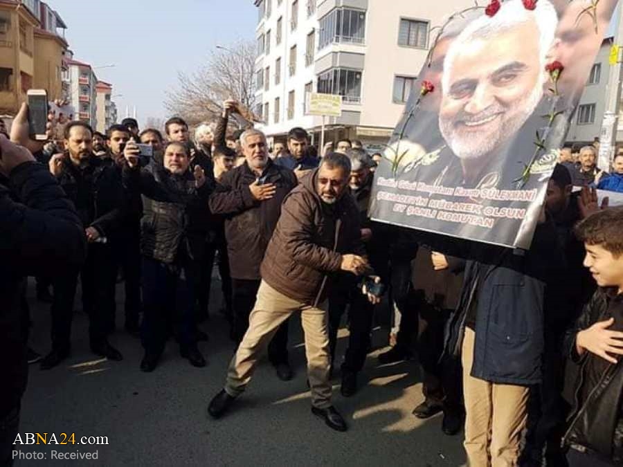 برگزاری مراسم و تظاهرات در ایغدیر ترکیه در پی شهادت سردار سلیمانی و همرزمانش