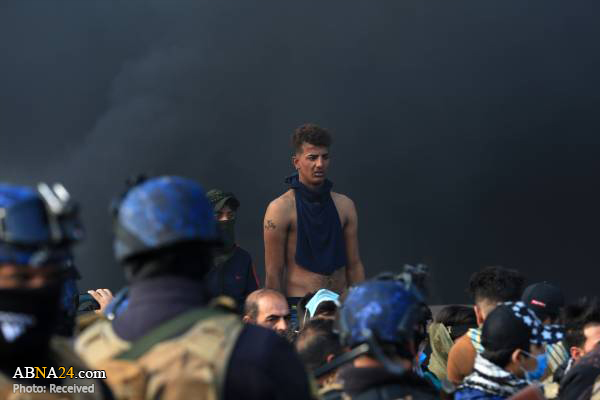 مسدود کردن خیابان‌های بغداد با آتش زدن لاستیک