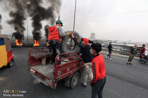 مسدود کردن خیابان‌های بغداد با آتش زدن لاستیک