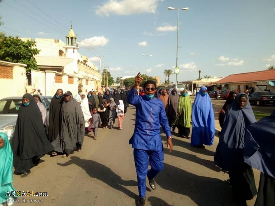 راهپیمایی شیعیان نیجریه در باوچی در اعتراض به ادامه بازداشت شیخ زاکزاکی
