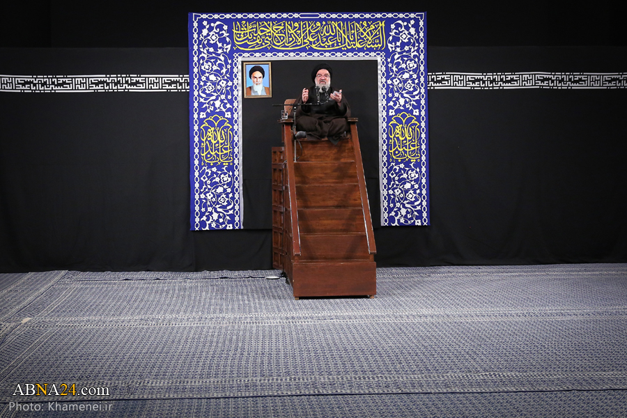 گزارش تصویری/ آخرین شب مراسم عزاداری حسینی با حضور رهبر انقلاب 
