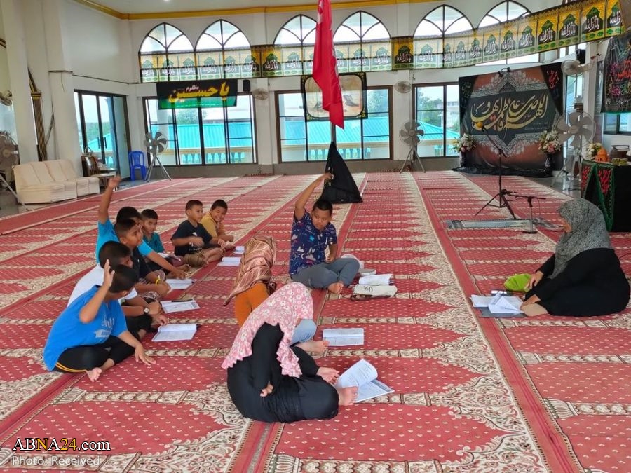 برگزاری کلاس‌های اسلام‌شناسی در مرکز امام زمان(عج) در "پاتوم تانی" تایلند