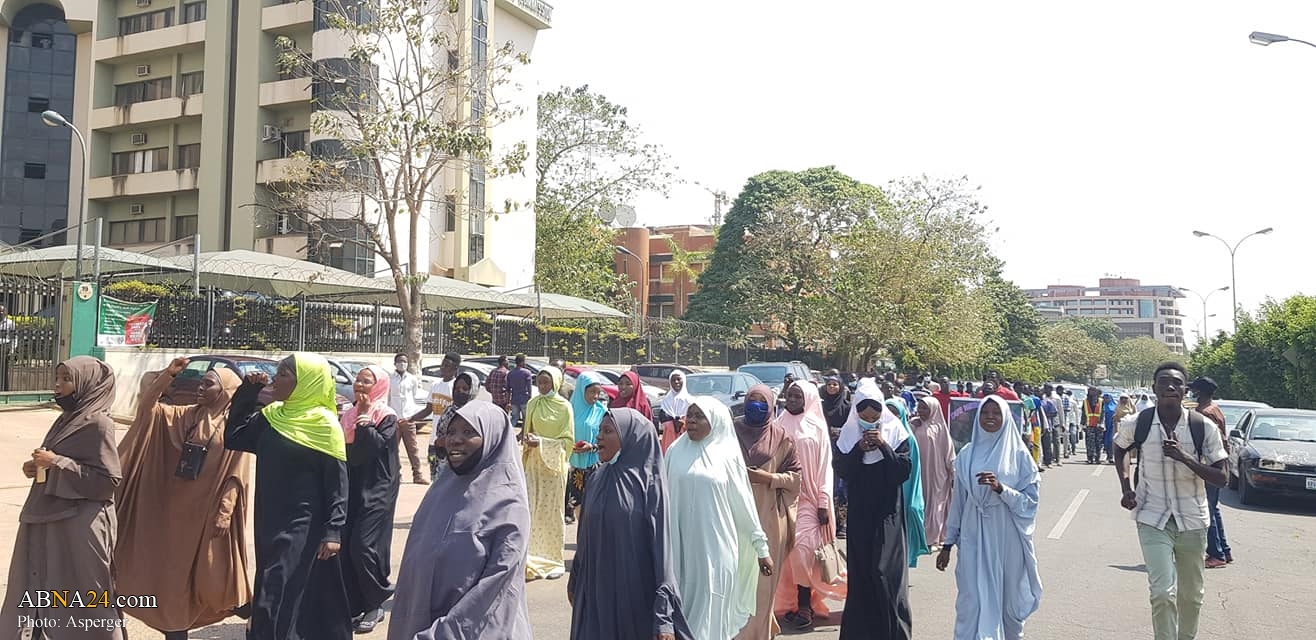 ادامه تظاهرات شیعیان نیجریه تا آزادی شیخ زاکزاکی