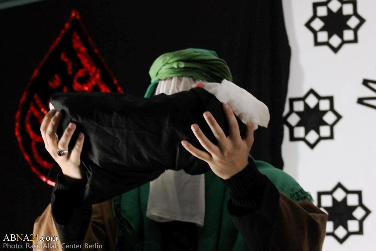 گزارش تصویری/ شب تاسوعای حسینی در مرکز رسول الله(ص) برلین