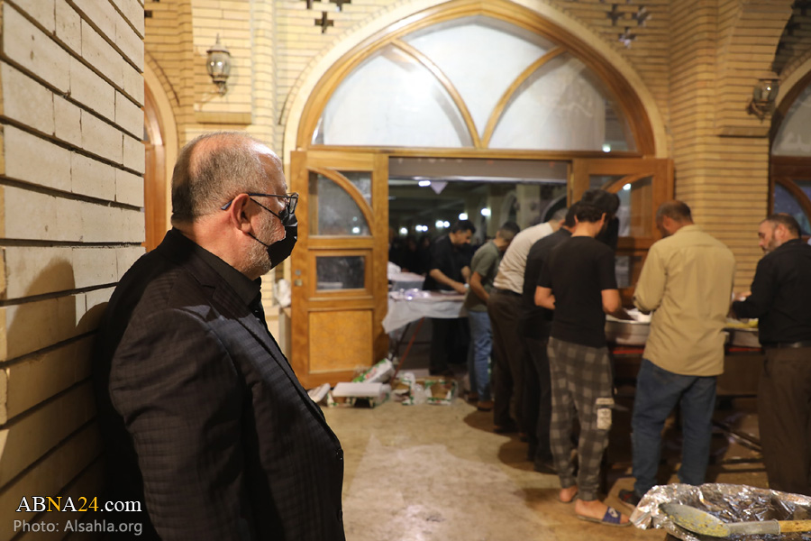 گزارش تصویری/ خدمت رسانی به زائران اربعین در مسجد سهله 