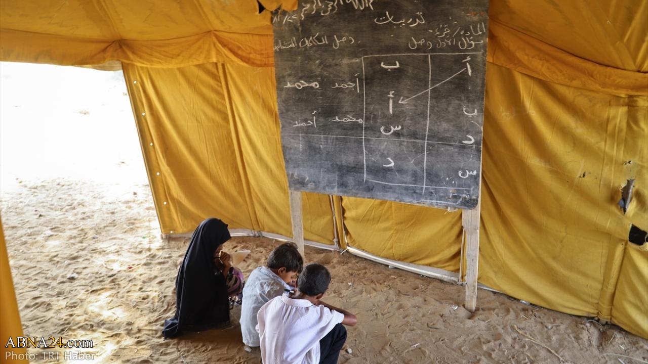 تحصیل دانش آموزان یمنی در چادر